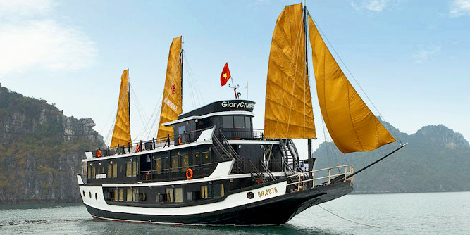 Best Halong Cruises Deals, Bai Tu Long Bay vs Halong Bay