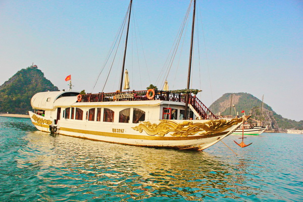 Valentine Premium Cruise 2 days 1 night